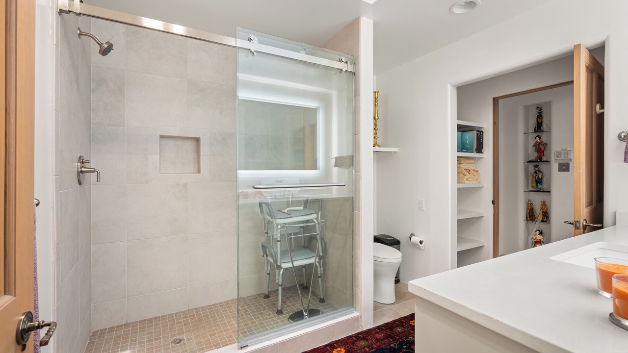 Photo of Bathroom in Quail Run