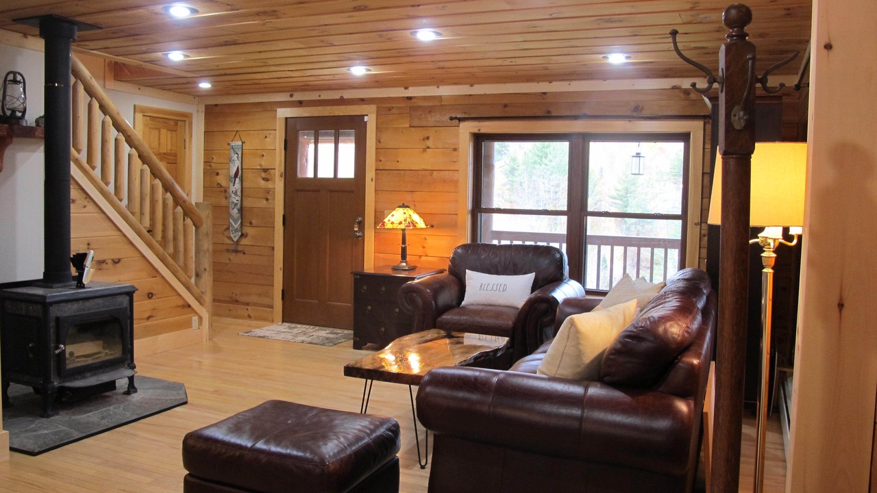 Photo of Livingroom in Upper Jay