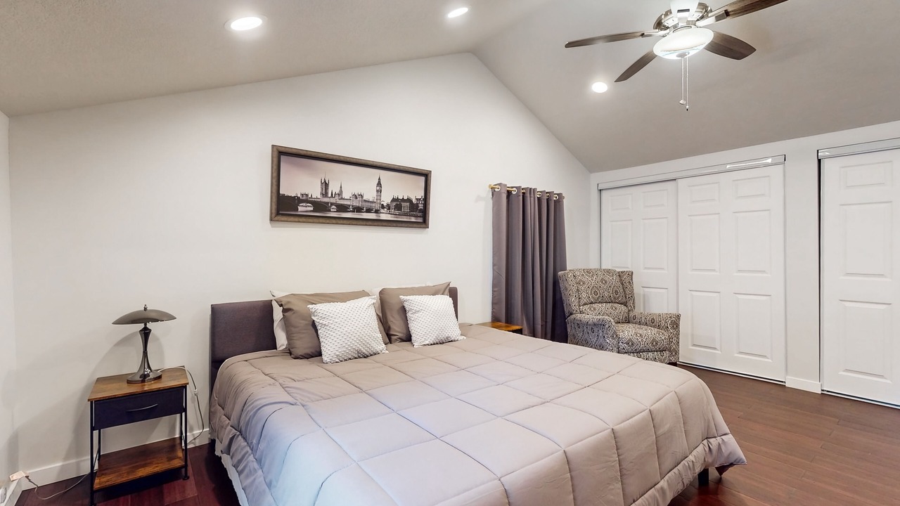 Photo of Bedroom in North Hudson