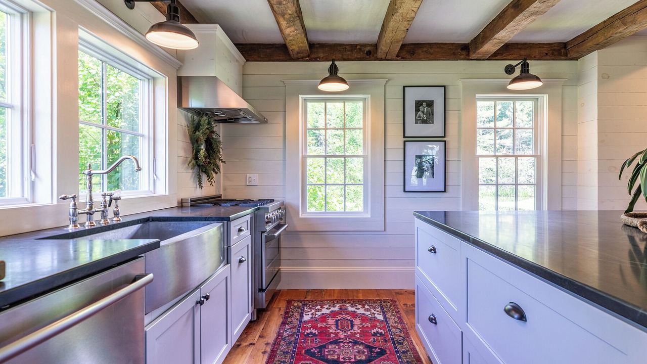 Photo of Kitchen in West Hartford