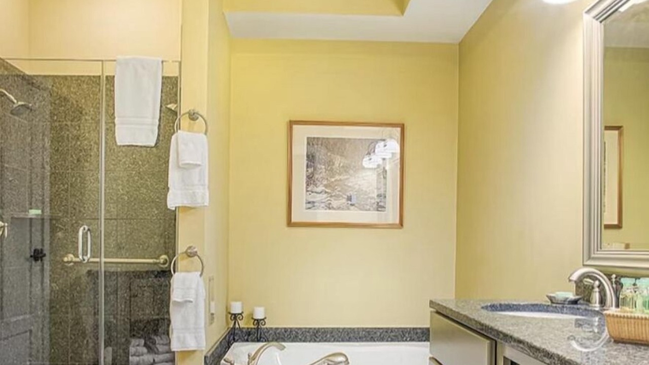 Photo of Bathroom in Jeffersonville