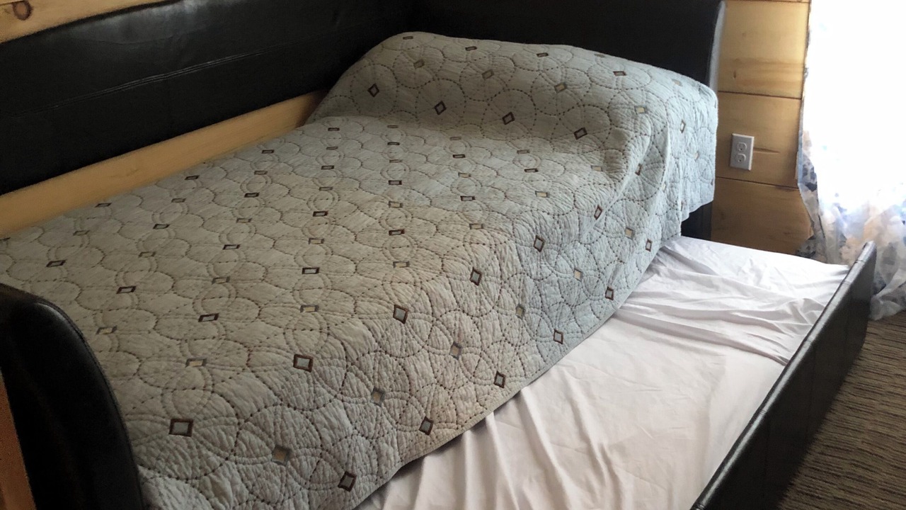 Photo of Bedroom in Brier Hill
