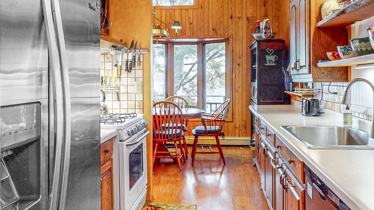 Photo of Kitchen in Lake Tomahawk