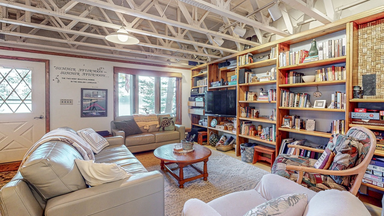 Photo of Livingroom in Lake Tomahawk