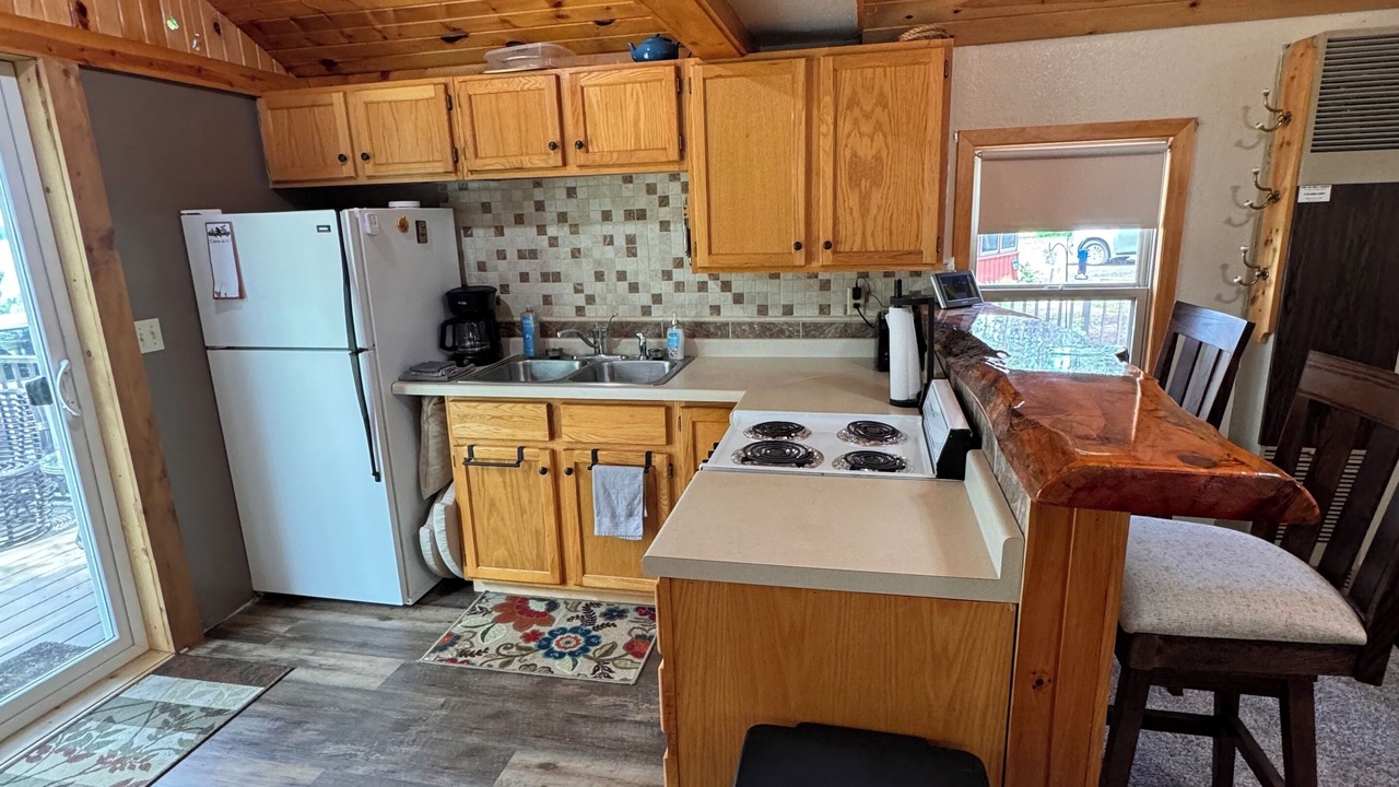 Photo of Kitchen in Northwoods Beach