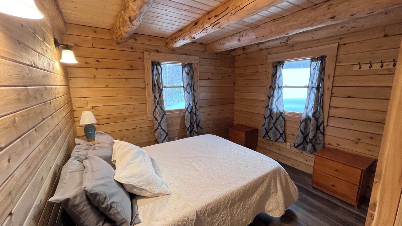 Photo of Bedroom in Wheelock