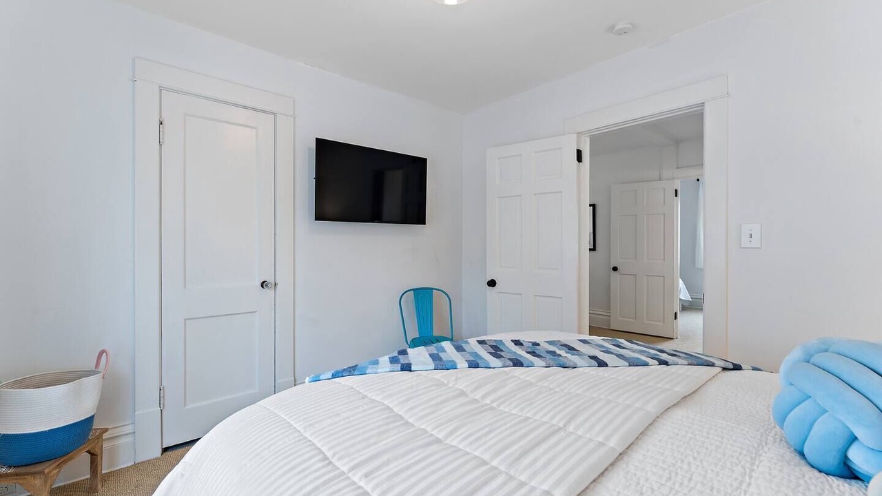 Photo of Bedroom in Wayzata