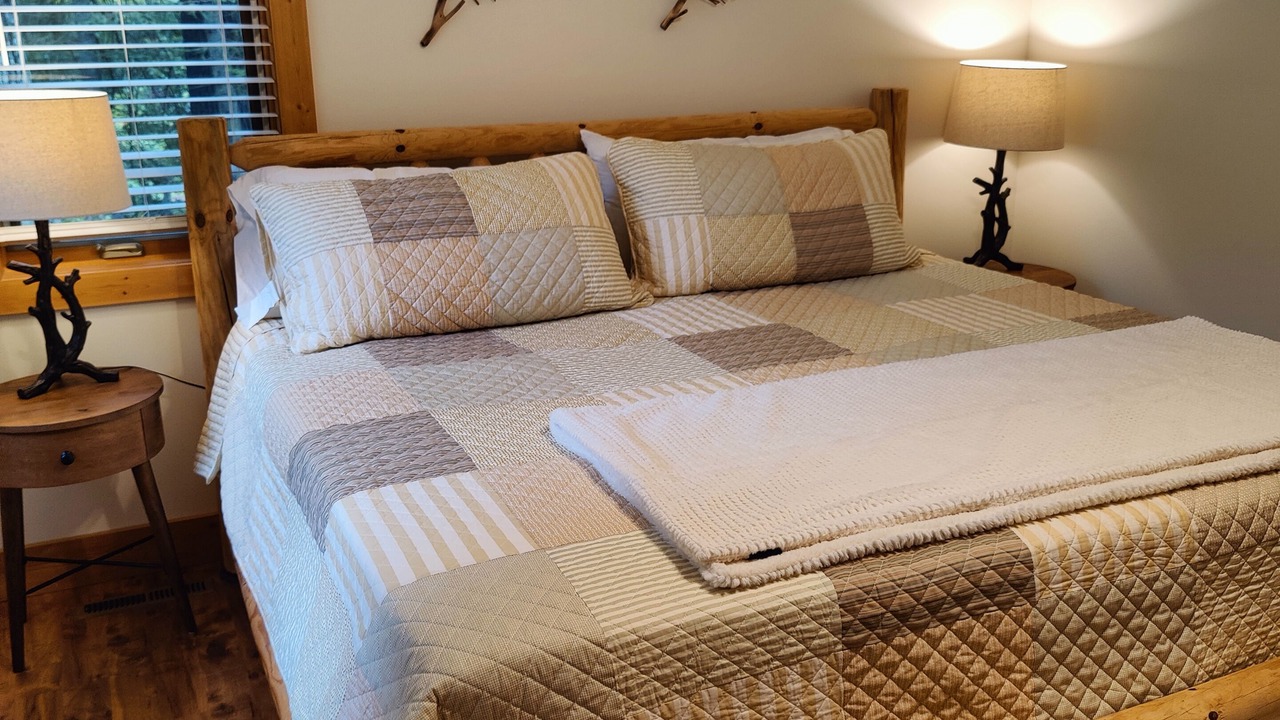 Photo of Bedroom in New Auburn