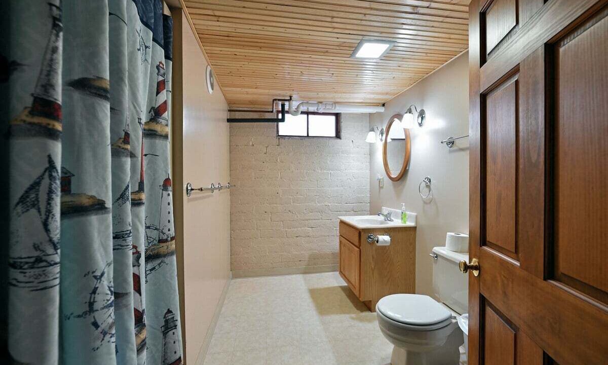 Photo of Bathroom in Iron River