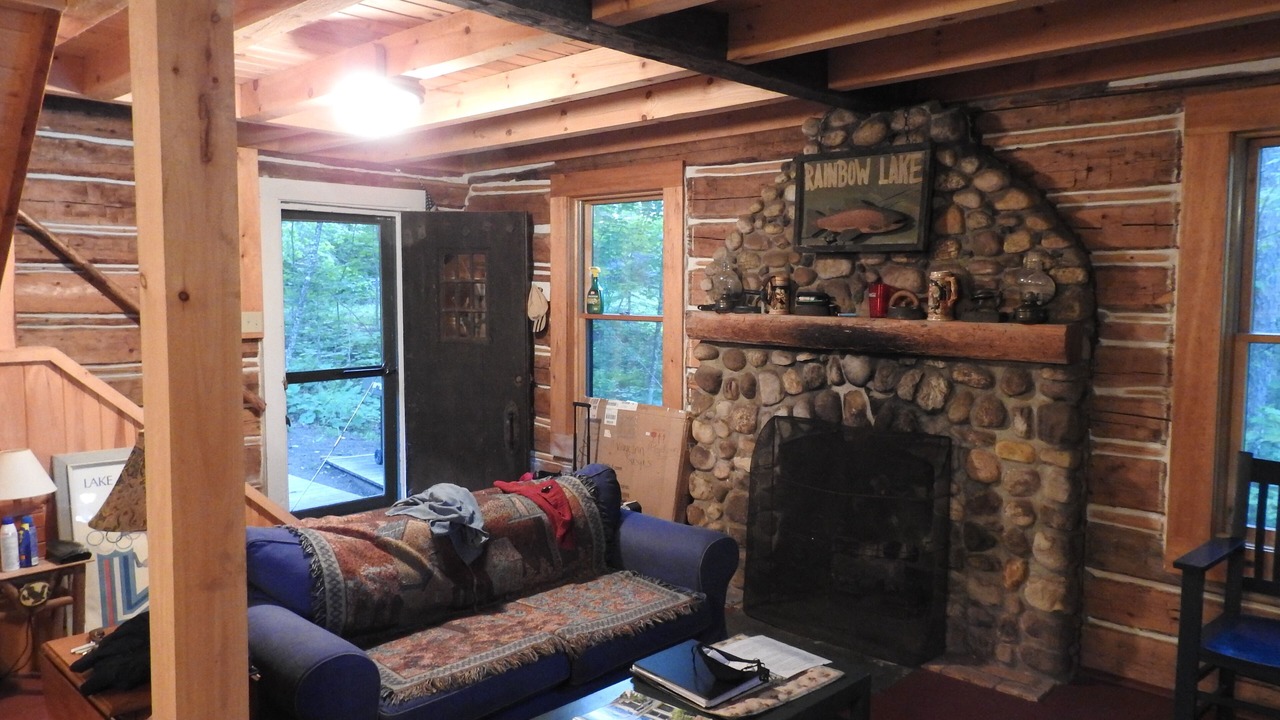 Photo of Livingroom in Rainbow Lake