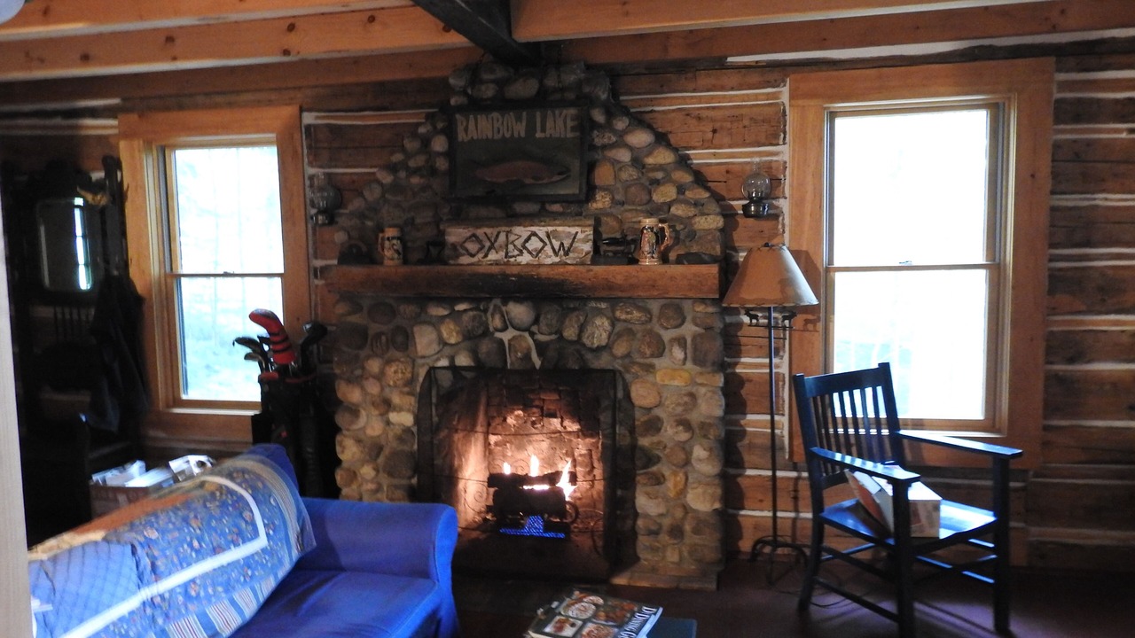 Photo of Livingroom in Rainbow Lake