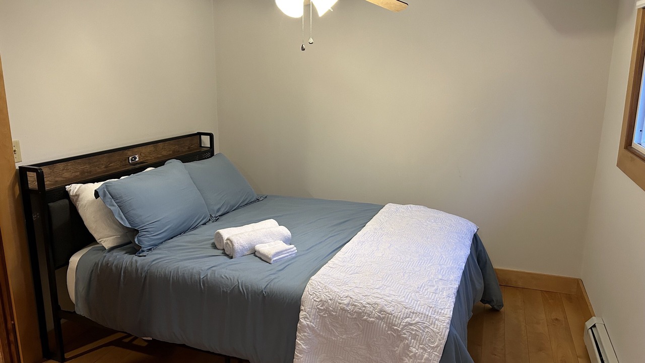Photo of Bedroom in Bath