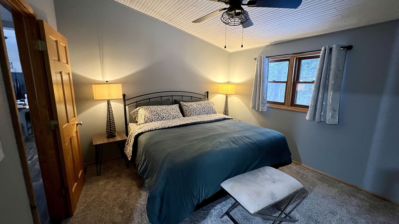 Photo of Bedroom in Arbor Vitae