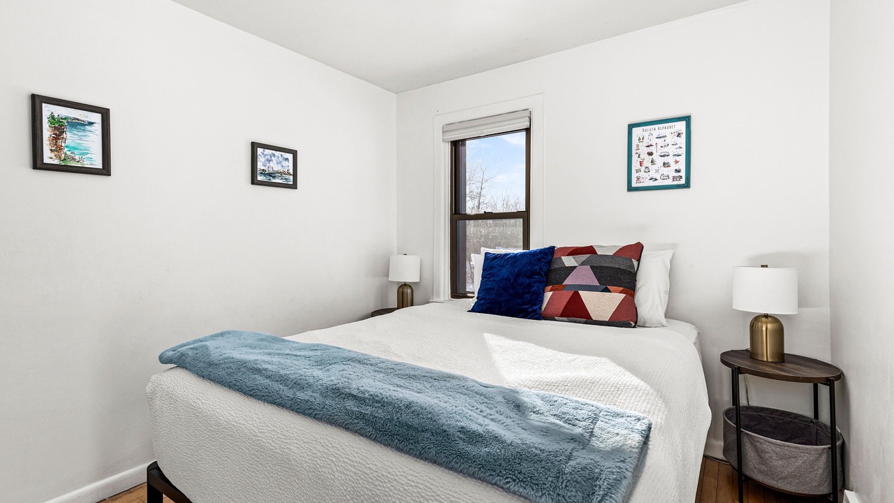 Photo of Bedroom in St. Louis County