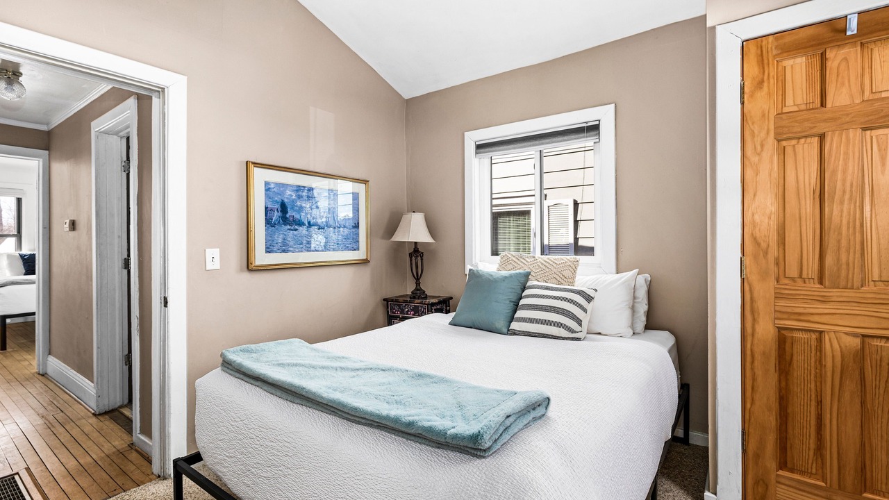 Photo of Bedroom in St. Louis County