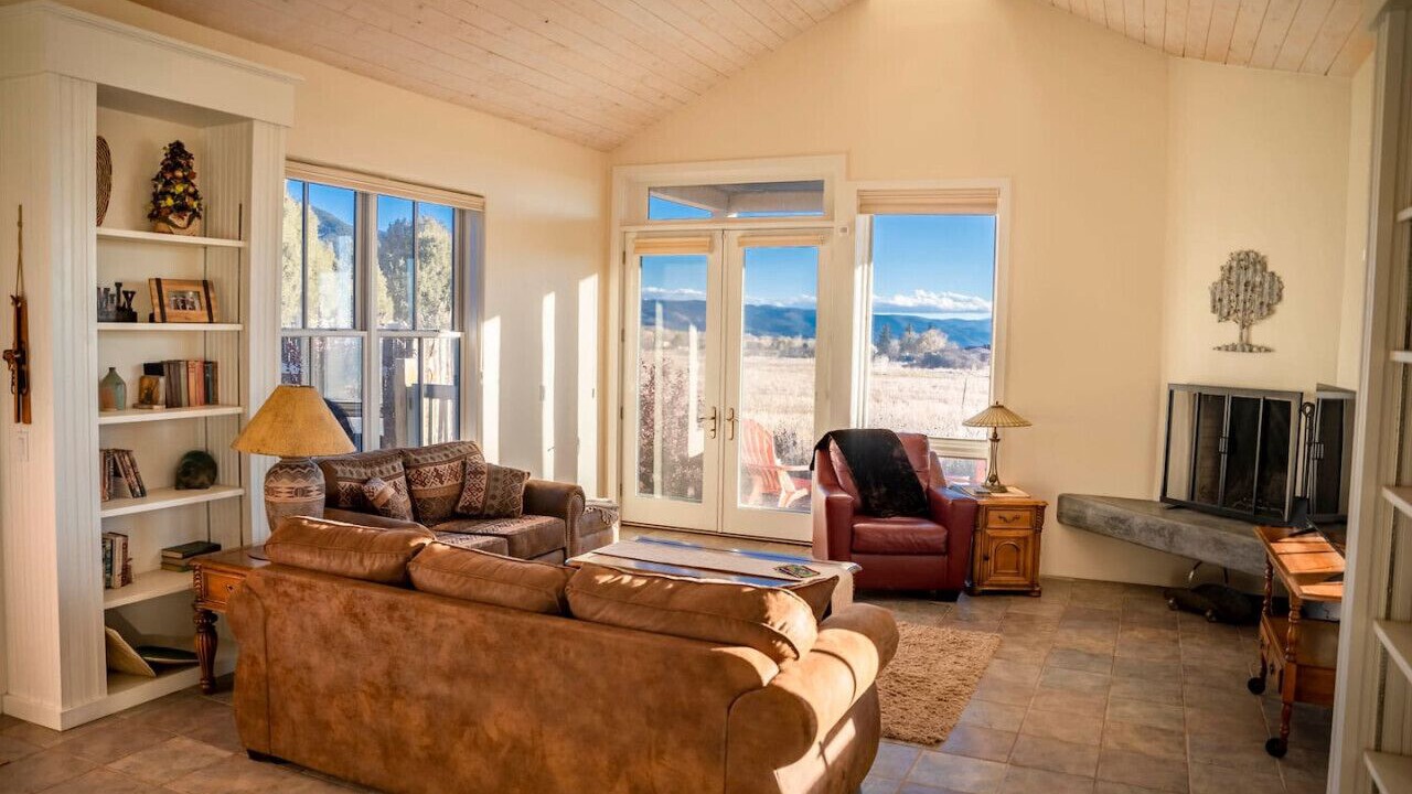 Photo of Livingroom in Arroyo Seco