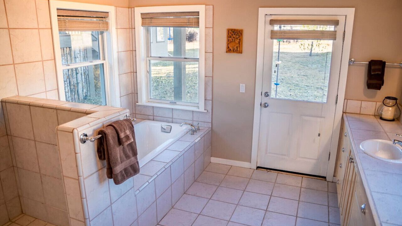 Photo of Bathroom in Arroyo Seco