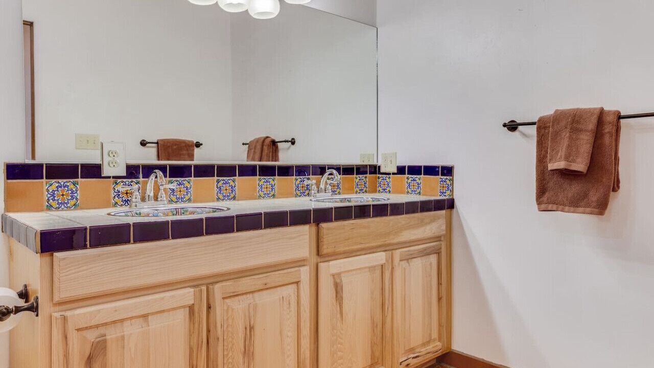 Photo of Bathroom in Ranchos De Taos