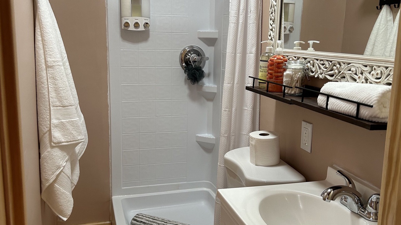 Photo of Bathroom in Placitas