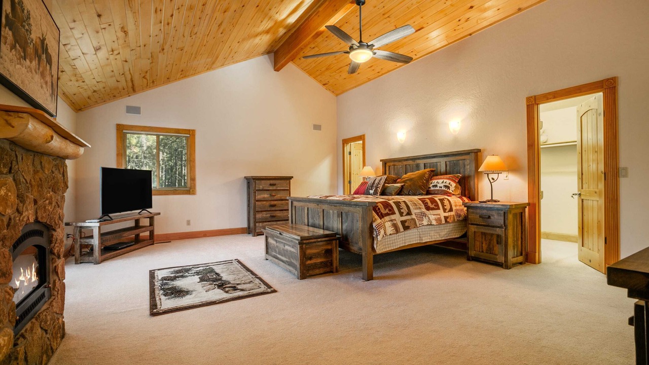 Photo of Bedroom in Angel Fire