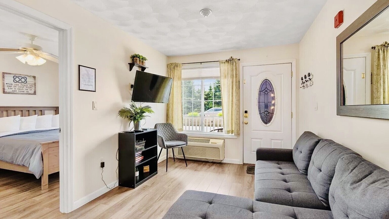 Photo of Bedroom in Winnisquam