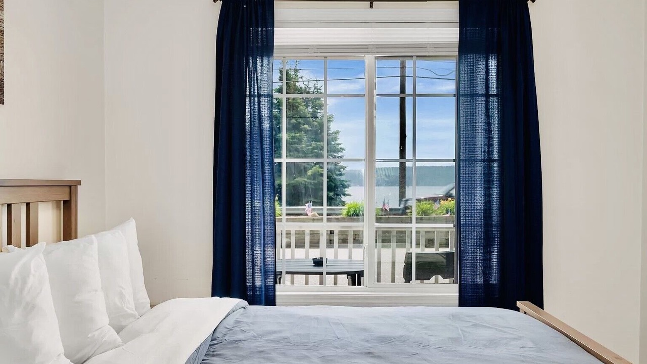 Photo of Bedroom in Winnisquam
