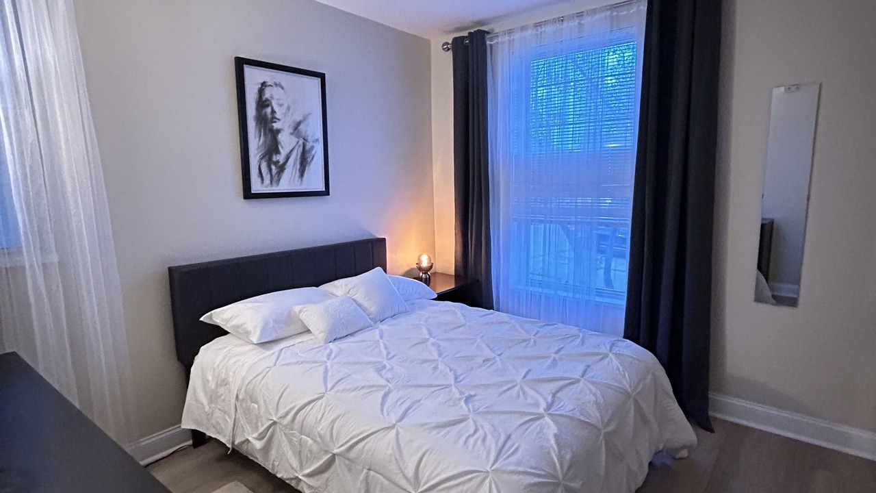 Photo of Bedroom in Downtown Minneapolis