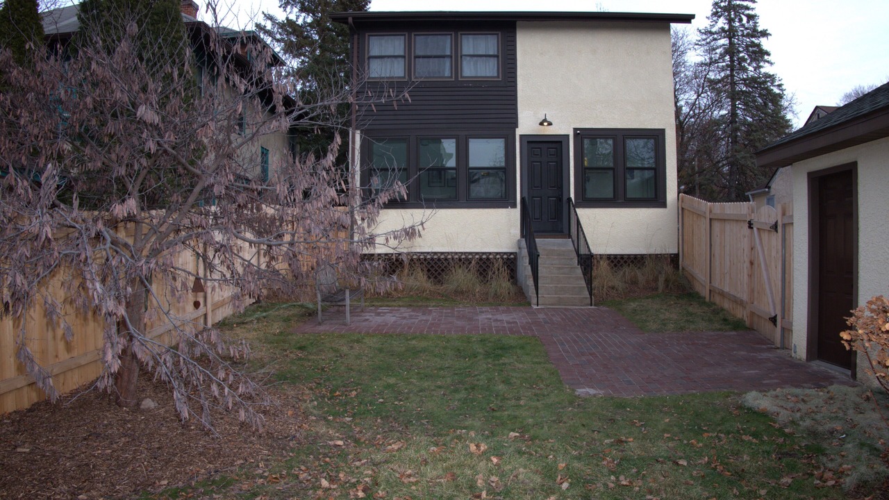Photo of Outdoor in Linden Hills