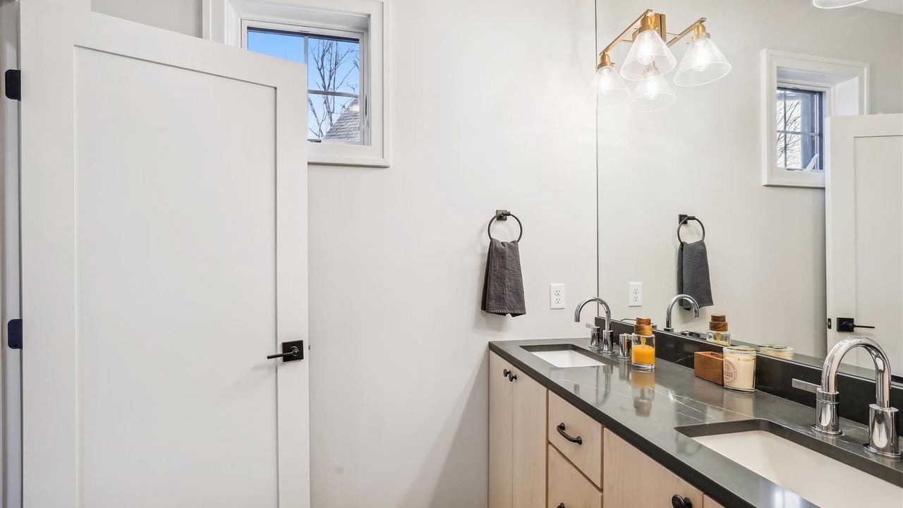Photo of Bathroom in Waterbury Center