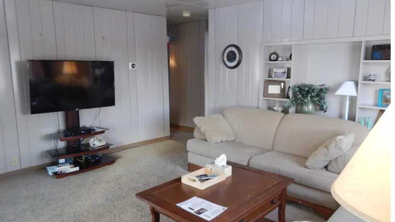 Photo of Livingroom in Minnesota City