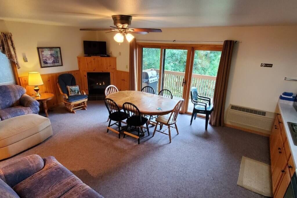 Photo of Livingroom in Ray
