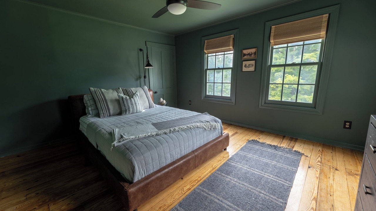 Photo of Bedroom in Charlemont
