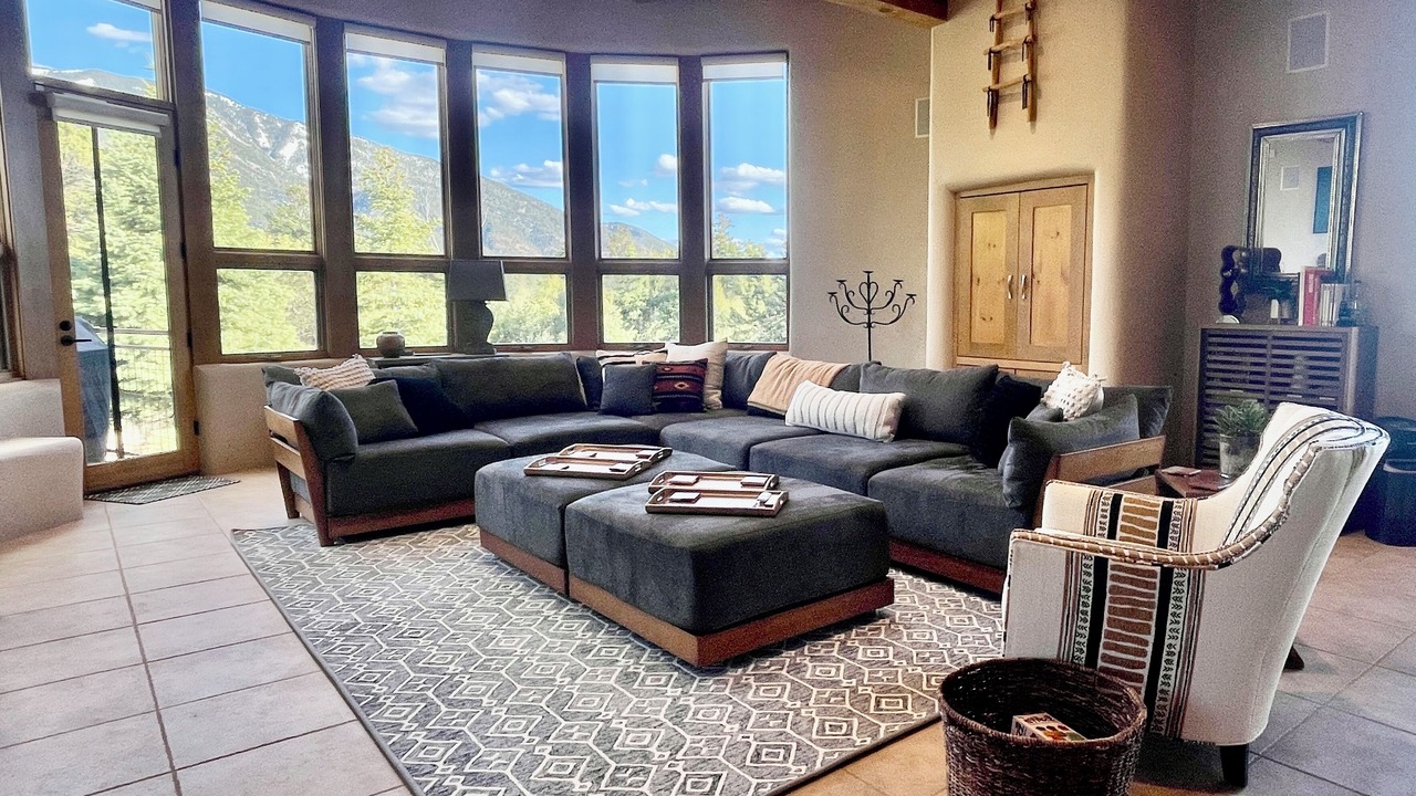 Photo of Livingroom in Arroyo Seco
