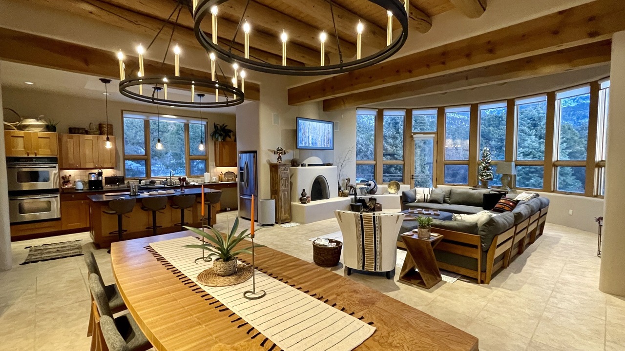 Photo of Bedroom in Arroyo Seco
