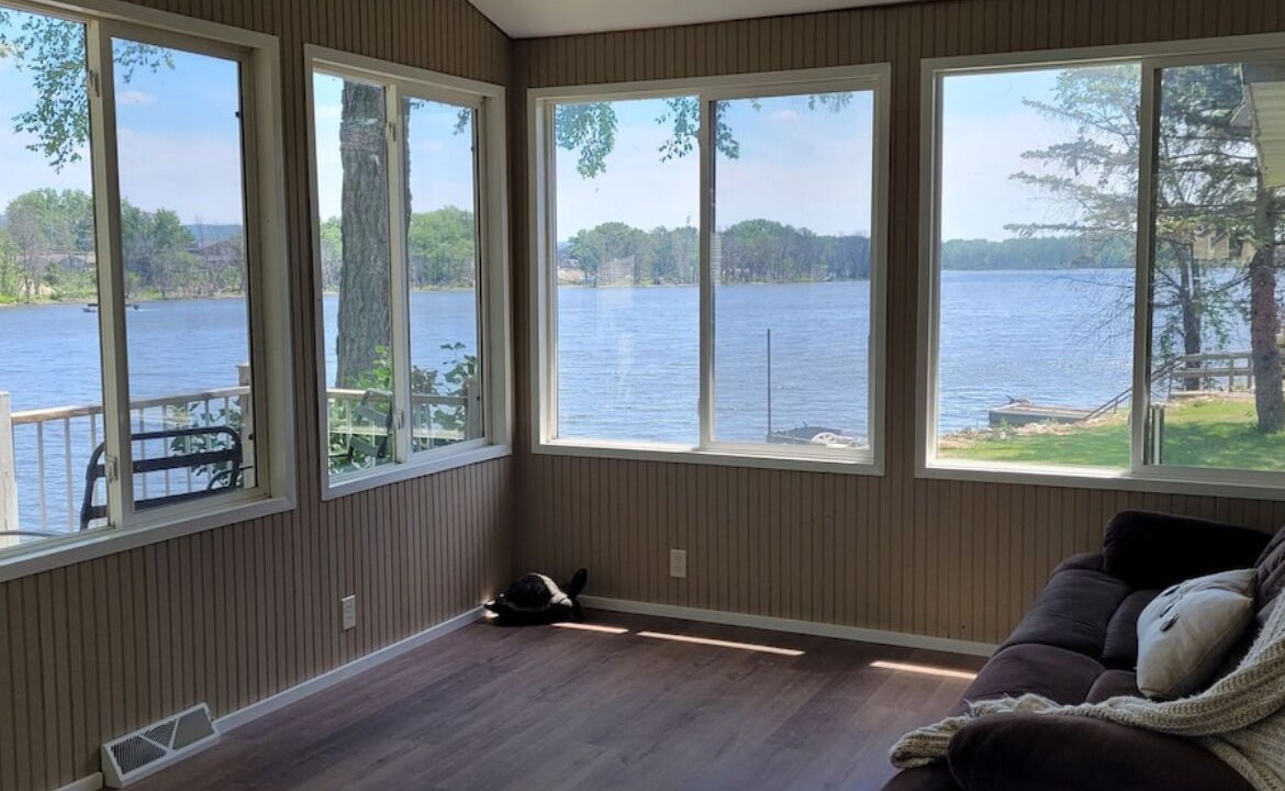 Photo of Livingroom in La Crosse