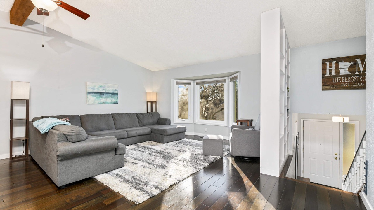 Photo of Livingroom in Eagan