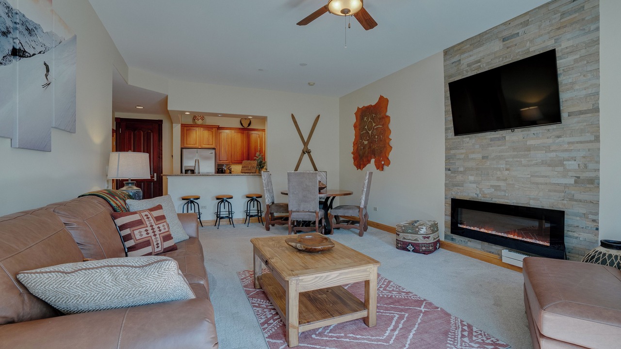 Photo of Livingroom in Angel Fire