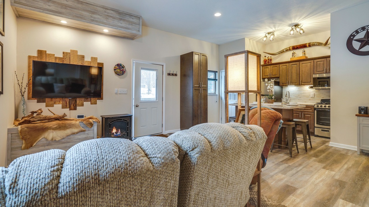 Photo of Livingroom in Ellsworth