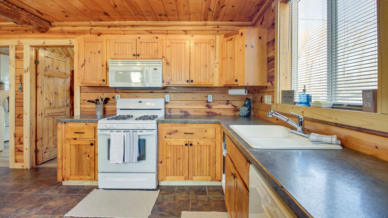 Photo of Kitchen in Garrison
