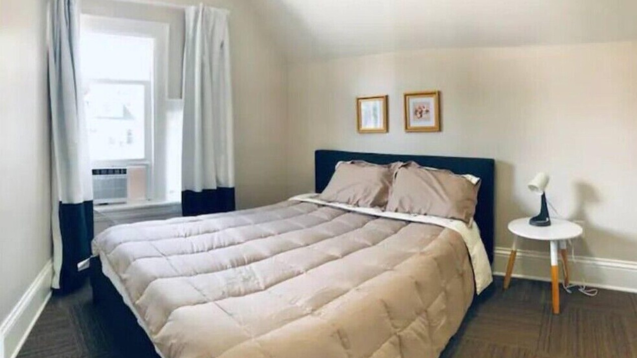 Photo of Bedroom in Lowry Hill East