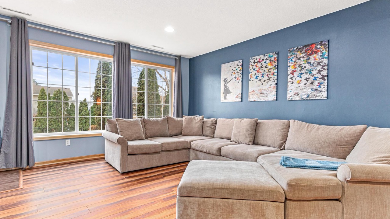 Photo of Livingroom in Rosemount