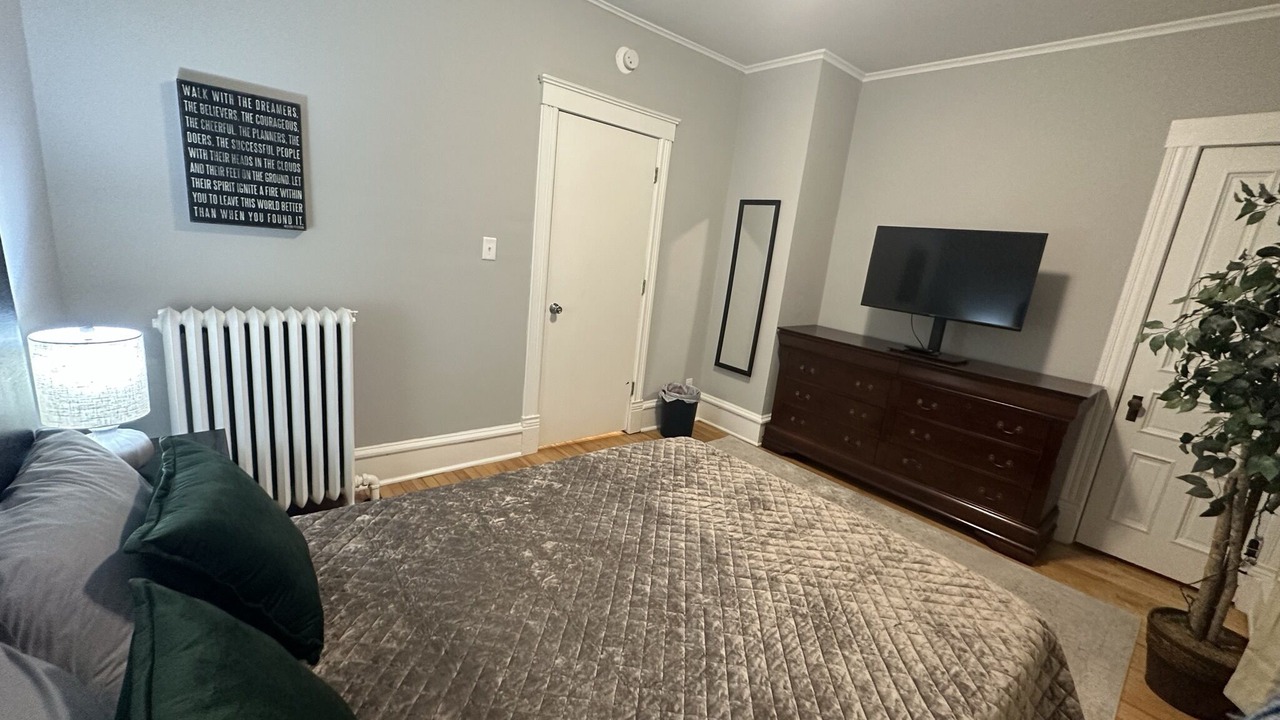 Photo of Bedroom in St. Anthony West