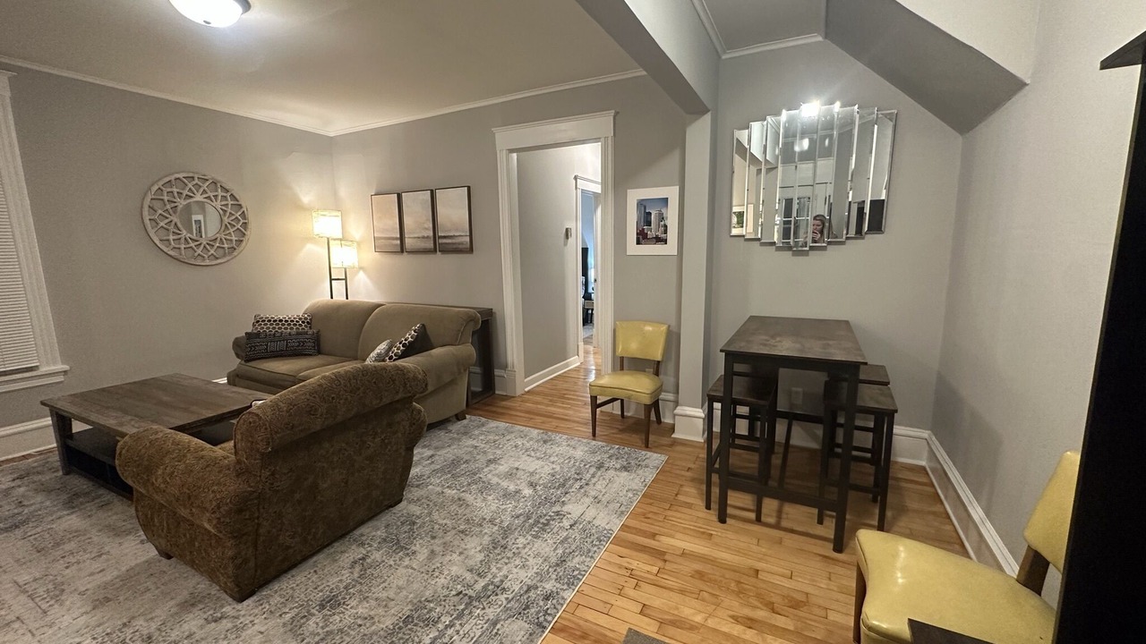 Photo of Livingroom in St. Anthony West