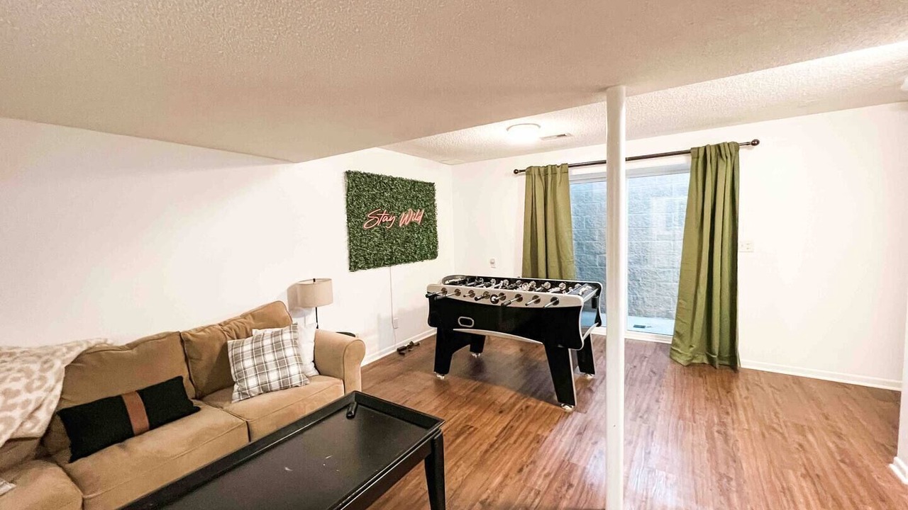 Photo of Livingroom in St. Paul
