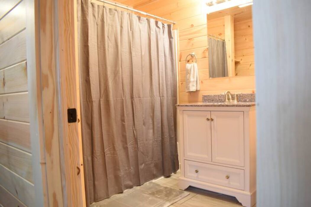 Photo of Bathroom in Pulaski