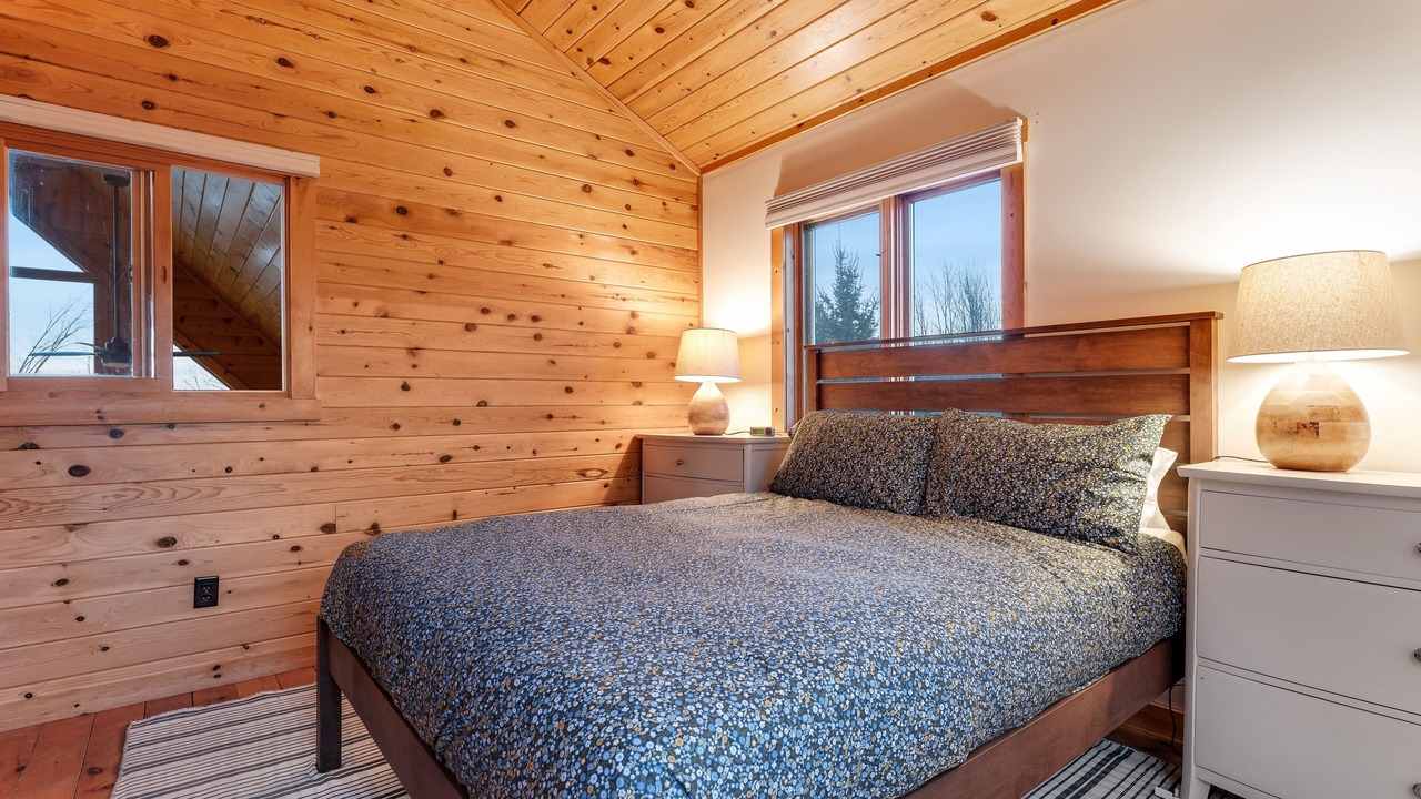 Photo of Bedroom in Isle La Motte