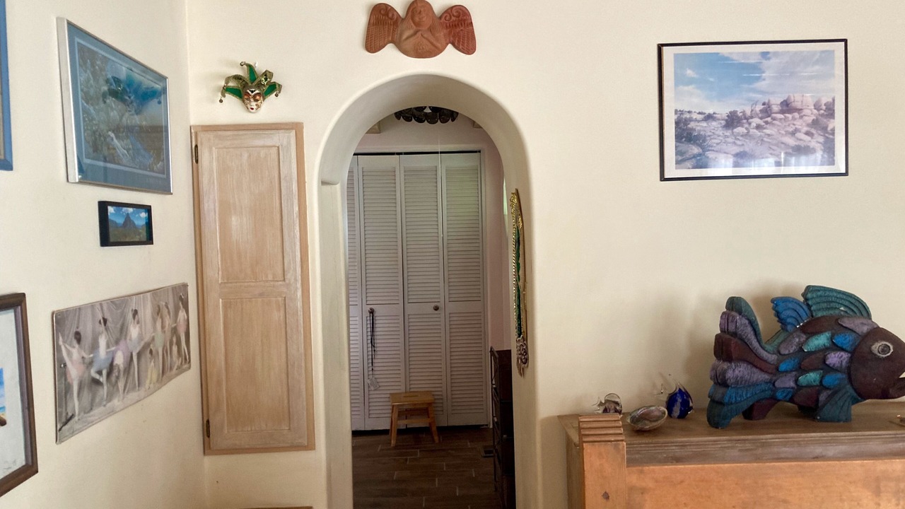 Photo of Bathroom in Canoncito