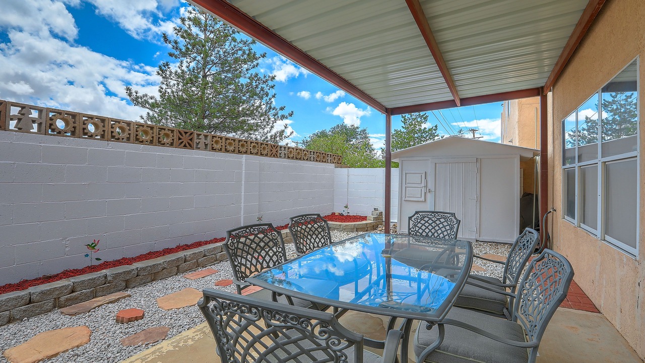 Photo of Outdoor in Princess Jeanne