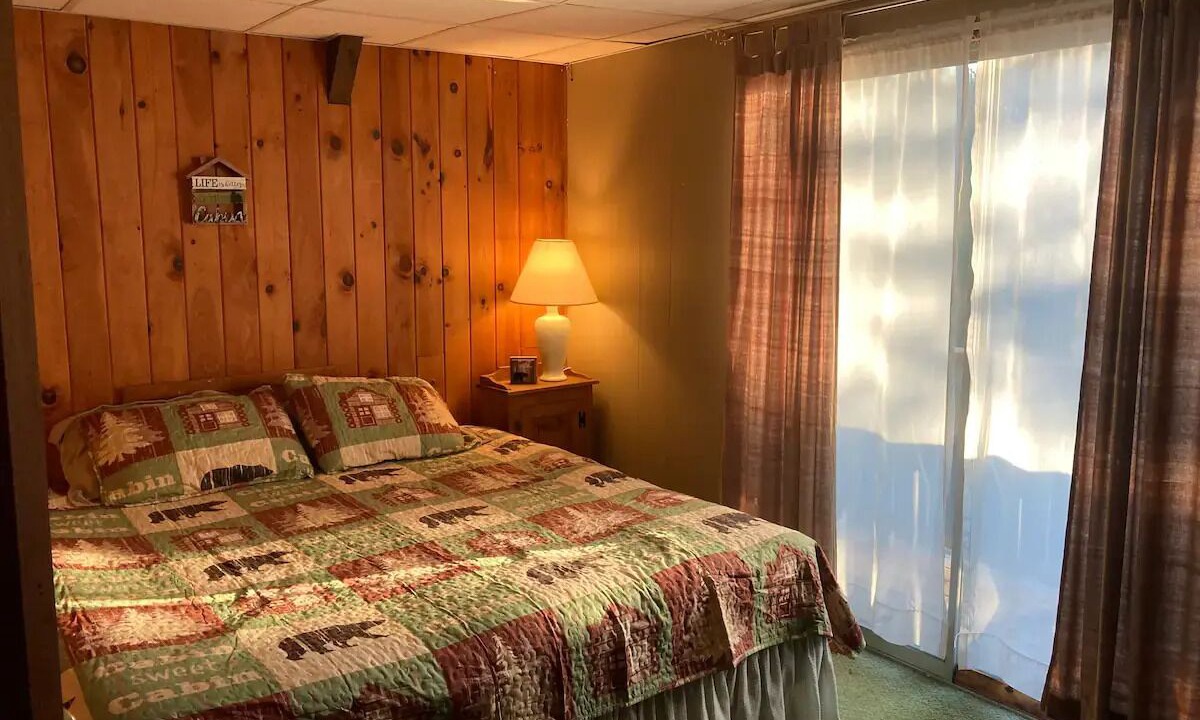 Photo of Bedroom in Bath