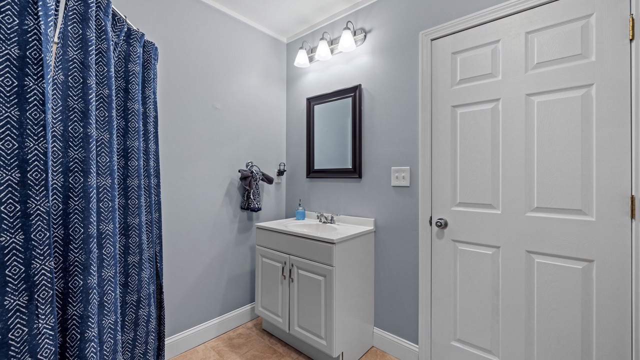 Photo of Bathroom in Alexandria
